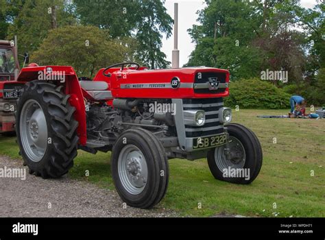 massey ferguson 135 models